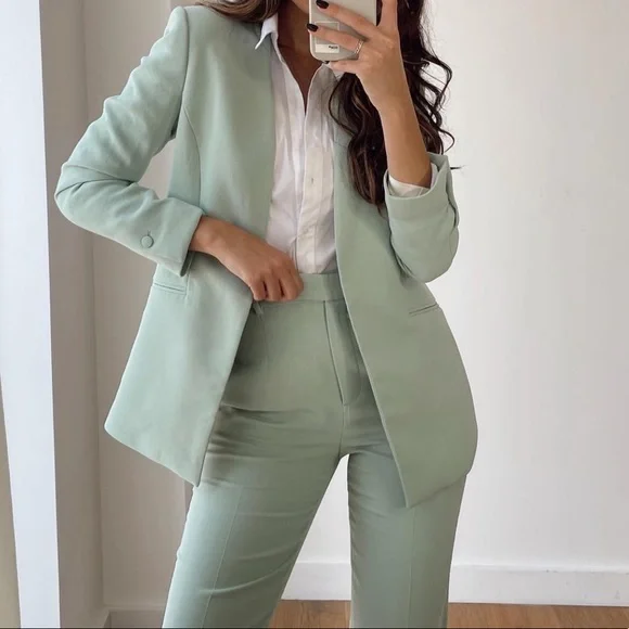 Zara Mint Green Belted Pantsuit - Picture 2 of 10